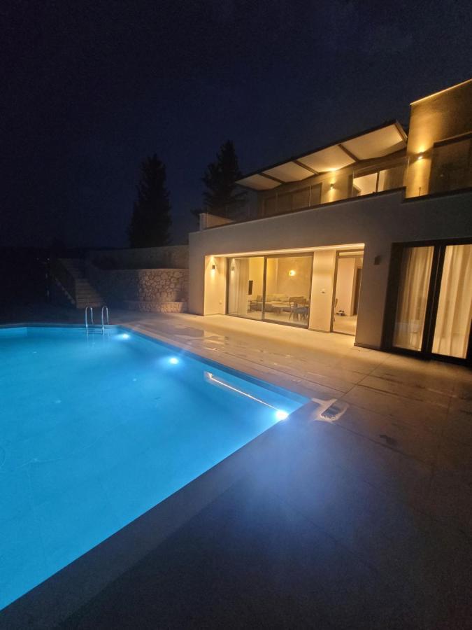 Ecstasy Luxury Villas Apolpaina Eksteriør bilde